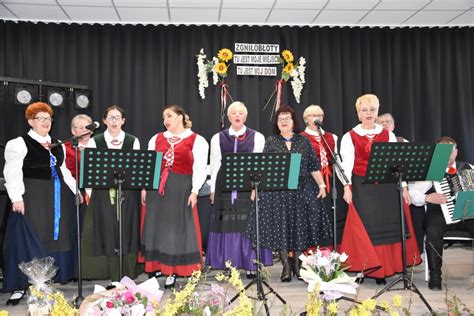 Uroczystość poświęcenia i otwarcia świetlicy wiejskiej