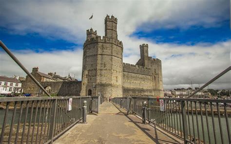 Thematic photo of Pontypandy, a charming Welsh town