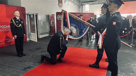 Uroczystość jubileuszowa OSP z pocztem sztandarowym