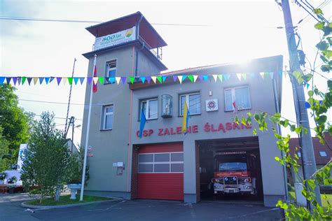 Zdjęcie przedstawiające remizę OSP Zalesie Śląskie z 1959 roku