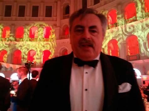 Konstanty Kwiryn Lidmanowski, lekarz i społecznik, założyciel straży ogniowej w Zagórowie, oraz stare zdjęcie Lidmanowskiego ze strażakami