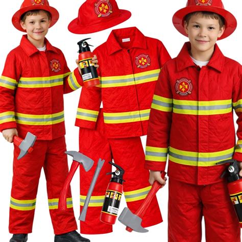 schemat przedstawiający etapy tworzenia stroju strażaka dla dziecka