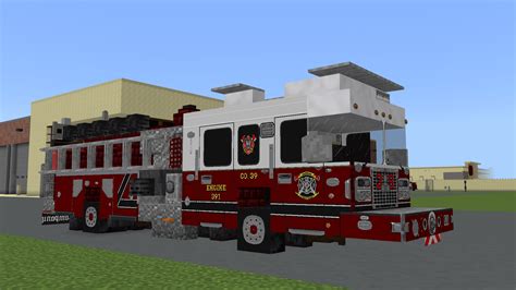 Thematic image of a fire truck in Minecraft, possibly with firefighters