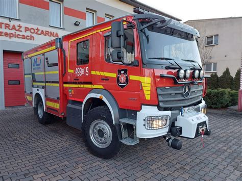 zdjęcie wozu bojowego Mercedes ATEGO OSP Raciborowice