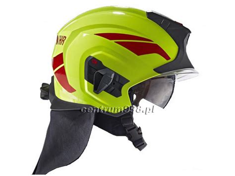 Ilustracje przedstawiające symbole strażackie: hełm, topór, wąż strażacki