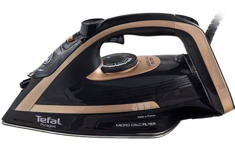 Infografika przedstawiająca główne cechy żelazka Tefal FV9740