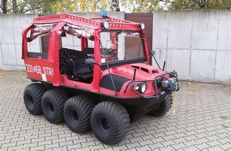 Amfibia ARGO 8x8 podczas akcji ratunkowej