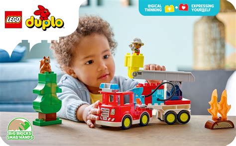 LEGO DUPLO wóz strażacki z figurką strażaka