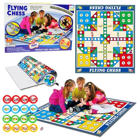 Ilustracja przedstawiająca różne wersje gry Master Mind