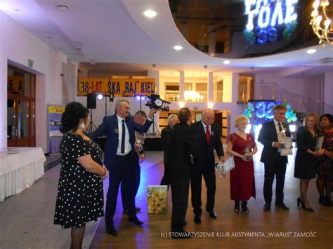 Zdjęcie fasady klubu