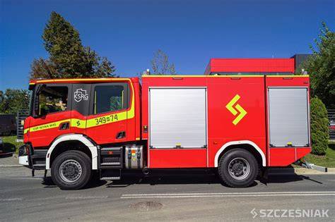 Nowy ciężki wóz ratowniczo-gaśniczy Scania OSP Lądek-Zdrój