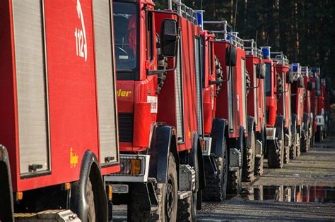 Zestawienie popularnych akcesoriów strażackich