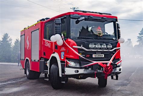 Nowy ciężki wóz strażacki Scania OSP KSRG w Kliczkowie Wielkim
