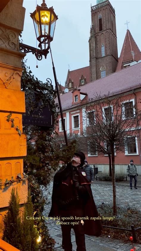 Fotografia zabytkowych lamp gazowych na ulicach Stargardu