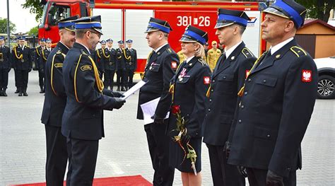 Uroczysty apel strażaków w Zamościu z okazji Dnia Strażaka