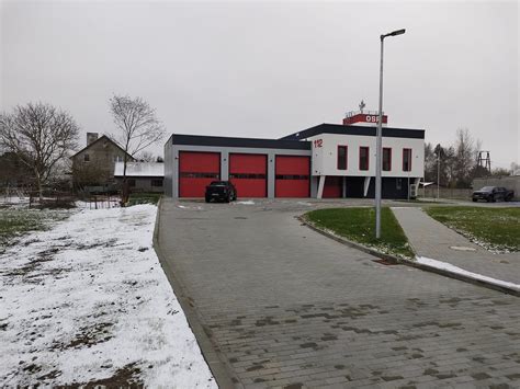 wizualizacja wozu strażackiego Jupiter Remiza 2w1 w trybie remizy