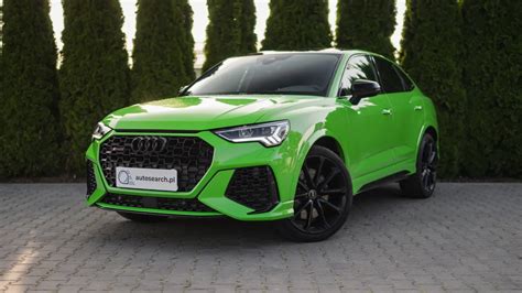 zdjęcie spalonego samochodu Audi A3