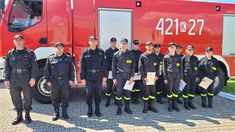 Schemat podziału godzin na część teoretyczną i praktyczną szkolenia podstawowego OSP