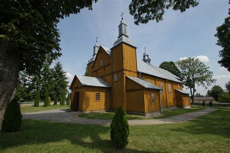 historyczne zdjęcie płonącego drewnianego kościoła św. Mikołaja w Moszczenicy, 1938 rok