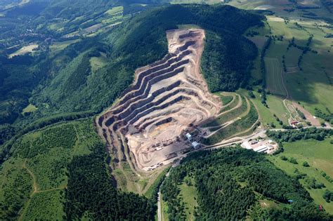 Wpływ górnictwa na rzeki Amazonii: zanieczyszczenia chemiczne