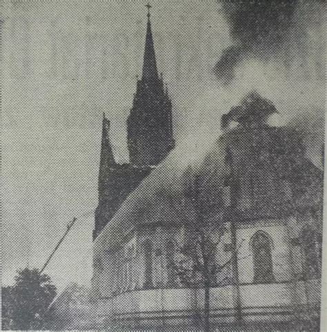 Stare zdjęcie płonącej katedry w Łodzi z 1971 roku