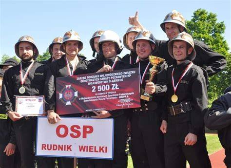 Zdjęcie historyczne strażnicy OSP Rudnik Wielki lub samochodu Żuk