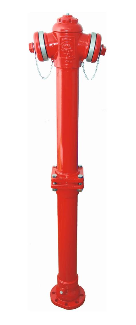 Hydrant nadziemny w otoczeniu miejskim