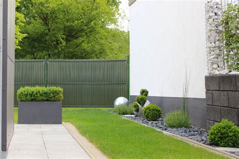 zdjęcie przekroju solidnej skrzyni na narzędzia z profilami aluminiowymi