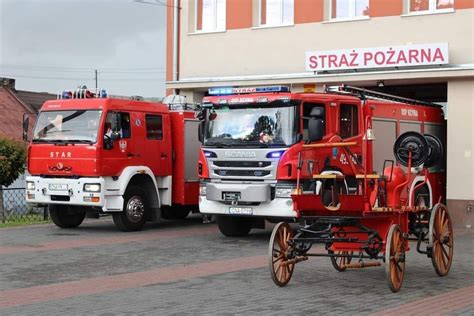 Zabytkowa fotografia strażaków OSP Kcynia z wczesnych lat działalności