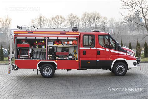 Lekki samochód ratowniczo-gaśniczy IVECO Daily OSP Smoligowo