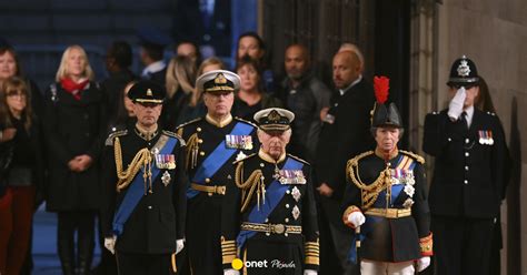 Andrzej Pyzik w mundurze strażackim podczas uroczystości