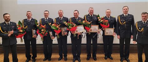 zdjęcie z uroczystości pożegnania ze służbą w PSP Kłobuck