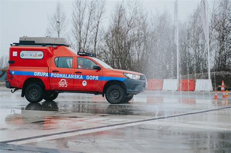 schemat przedstawiający wiekowe ograniczenia dla czynnych członków OSP i kierowców pojazdów uprzywilejowanych