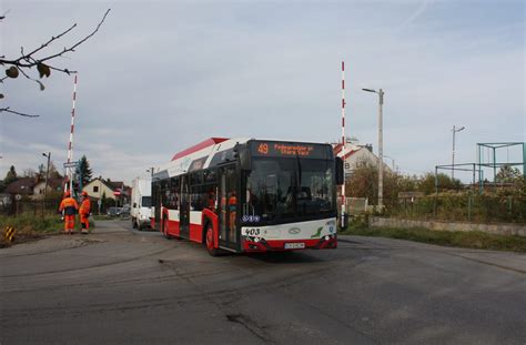 Samochód autobusowy Solaris dla transportu strażaków