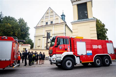 Zdjęcie ciężkiego samochodu ratowniczo-gaśniczego GCBA MAN należącego do OSP Raszyn