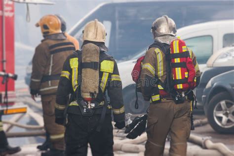 Thematic photo of OSP members in uniform, perhaps with a fire engine or during an operation