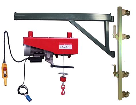 Zbliżenie na mechanizm wyciągarki helikoptera Wallaby.