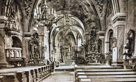 zdjęcie kościoła sprzed pożaru