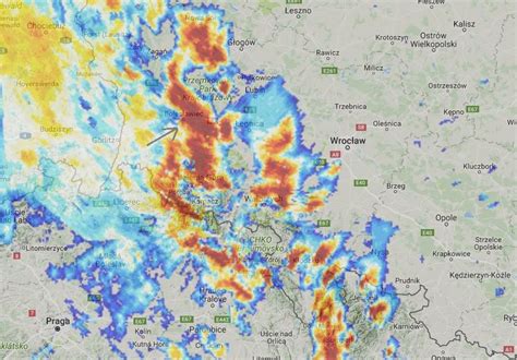 Mapa Legnicy i okolic z zaznaczonymi miejscami interwencji straży pożarnej przy płonących pojazdach