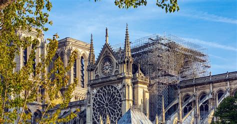 Mapa obszaru skażenia ołowiem wokół Notre Dame