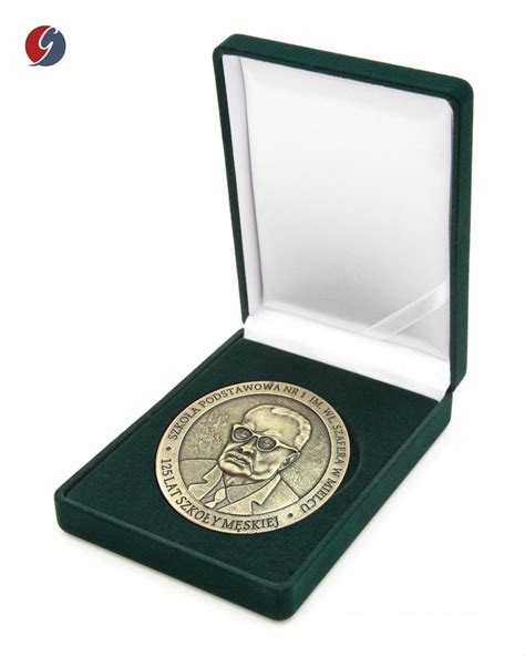 Eleganckie etui na medal lub odznakę OSP