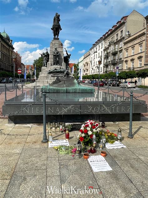 Zdjęcie historyczne pomnika autorstwa Paula Ondruscha na Cmentarzu Lipowym