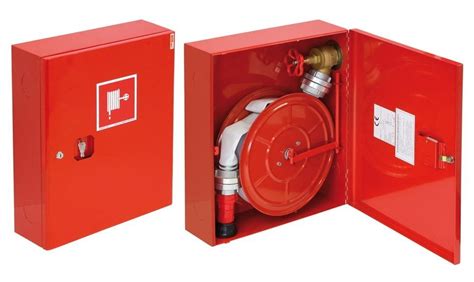 zdjęcie: Hydrant wewnętrzny z wężem półsztywnym i płasko składanym
