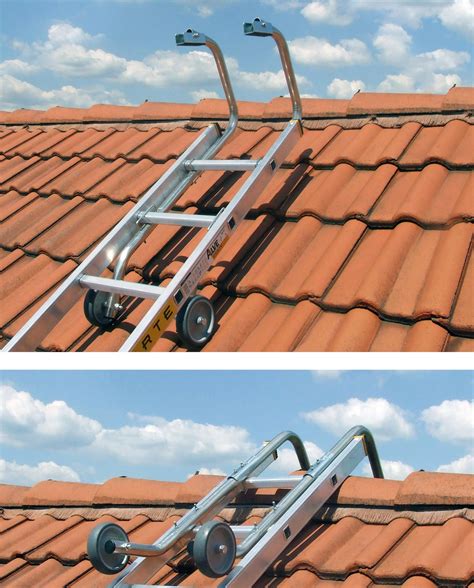 Drabina nasadkowa używana do prac na dachu