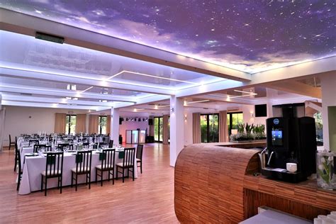 Sala weselna z panoramicznym widokiem na góry i Park Zdrojowy