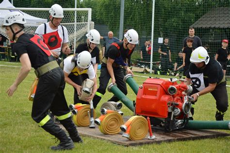 przeszkody na torze sztafety pożarniczej OSP