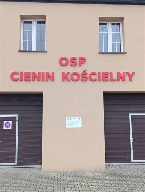 Zdjęcie archiwalne lub stylizowane na dawne OSP Cienin Kościelny