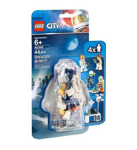 Minifigurki z zestawu LEGO City 60109: strażacy i latarnik