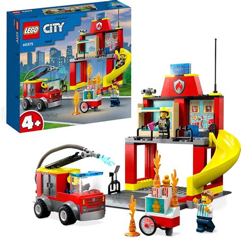 LEGO City Remiza strażacka i wóz strażacki 60375 przeznaczony dla dzieci 4+