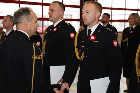 Odznaczeni strażacy OSP Radzyń Podlaski podczas uroczystości
